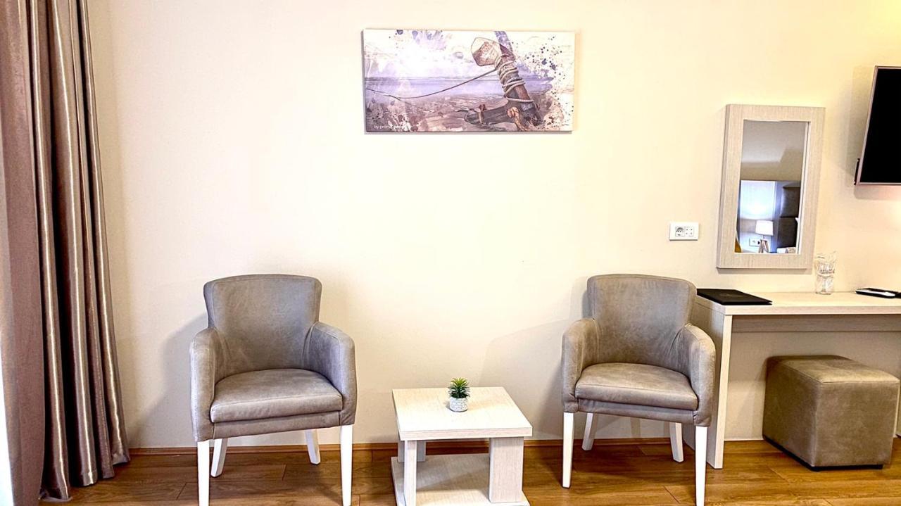 Hotel Olimpija plus Herceg Novi Extérieur photo