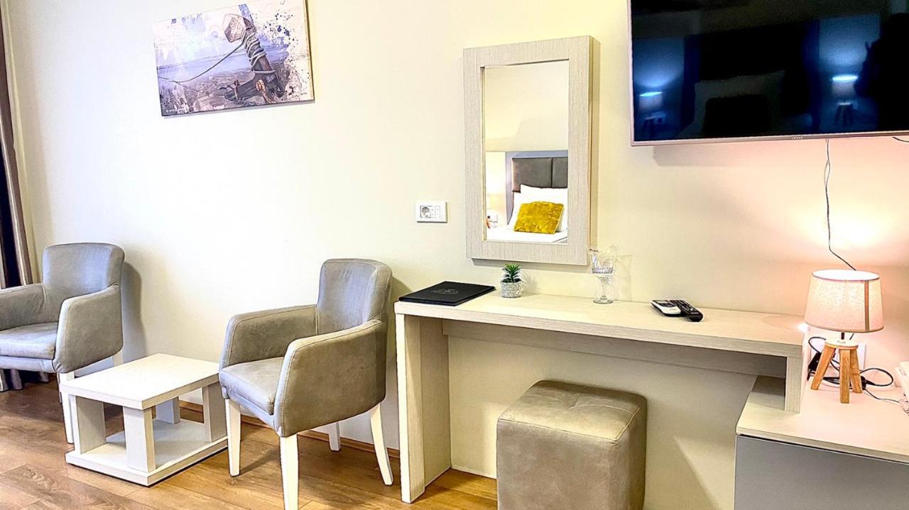 Hotel Olimpija plus Herceg Novi Extérieur photo