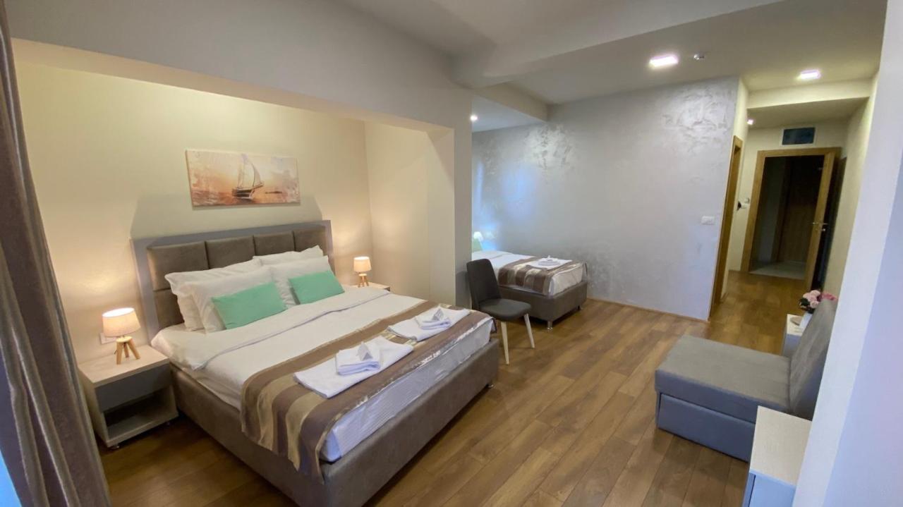 Hotel Olimpija plus Herceg Novi Extérieur photo