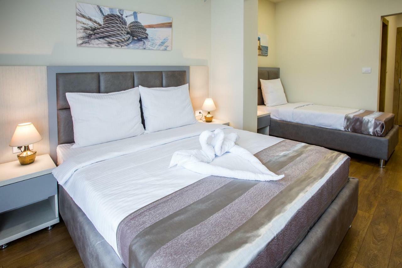 Hotel Olimpija plus Herceg Novi Extérieur photo
