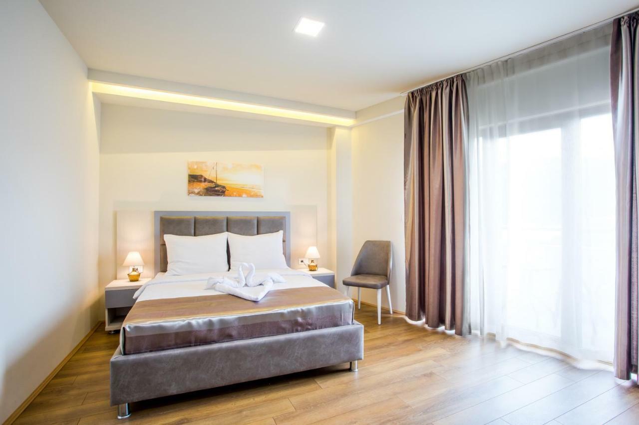 Hotel Olimpija plus Herceg Novi Extérieur photo