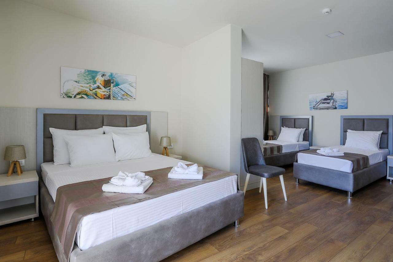 Hotel Olimpija plus Herceg Novi Extérieur photo